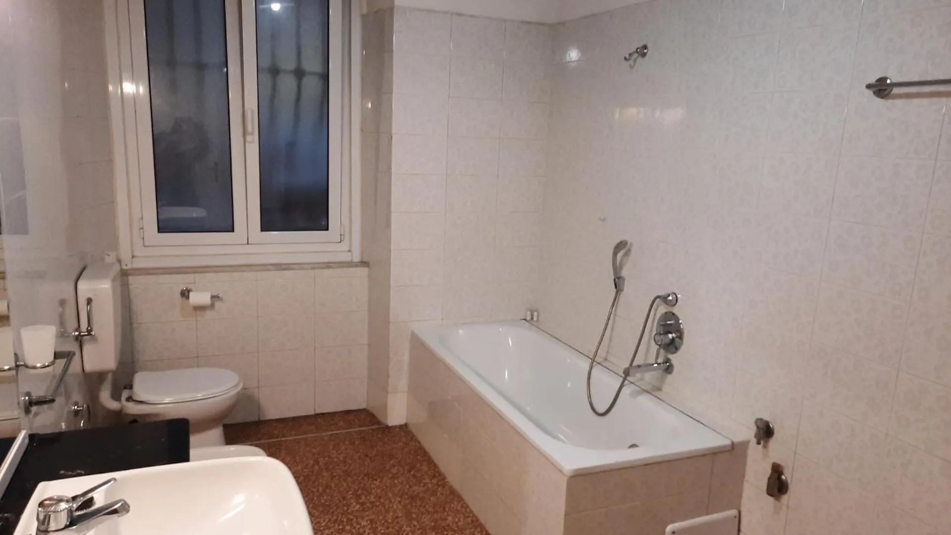 Comfortable One Bedroom Apartment With Parking Space In The Center Of Genoa 0*,  Italy