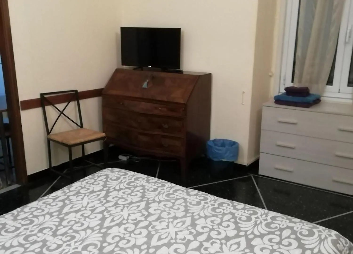 Comfortable One Bedroom Apartment With Parking Space In The Center Of Janov